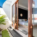 Private Suite In Tropical Pool Villa