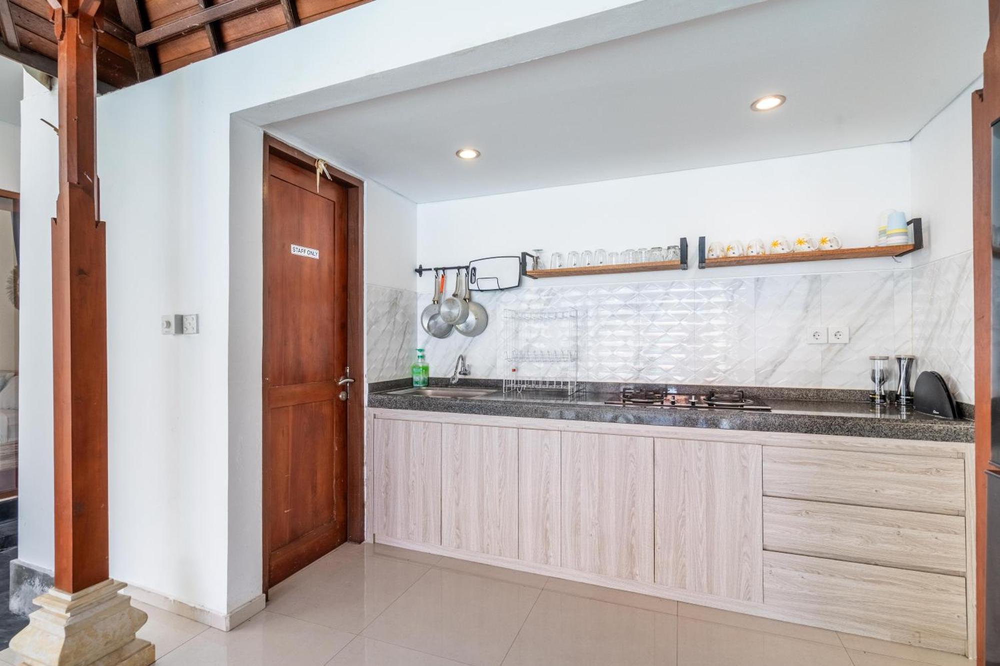 Wisma tamu Private In Tropical Pool Seminyak (Bali)